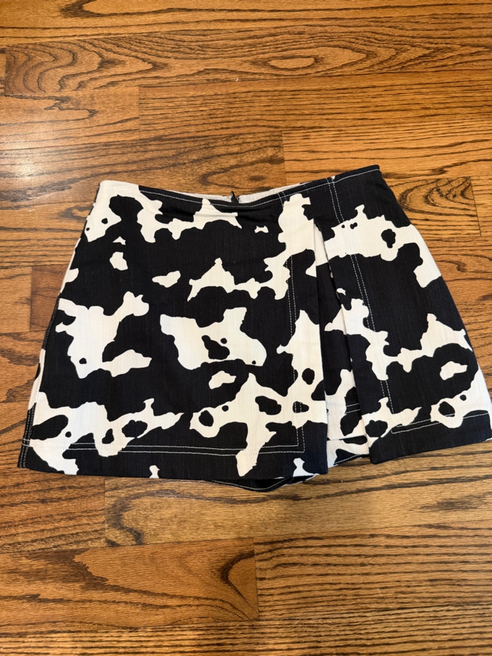 Simon Miller Enzo Skort in Cow Print